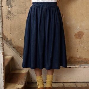 Pyne and Smith Navy skirt size xs NWOT